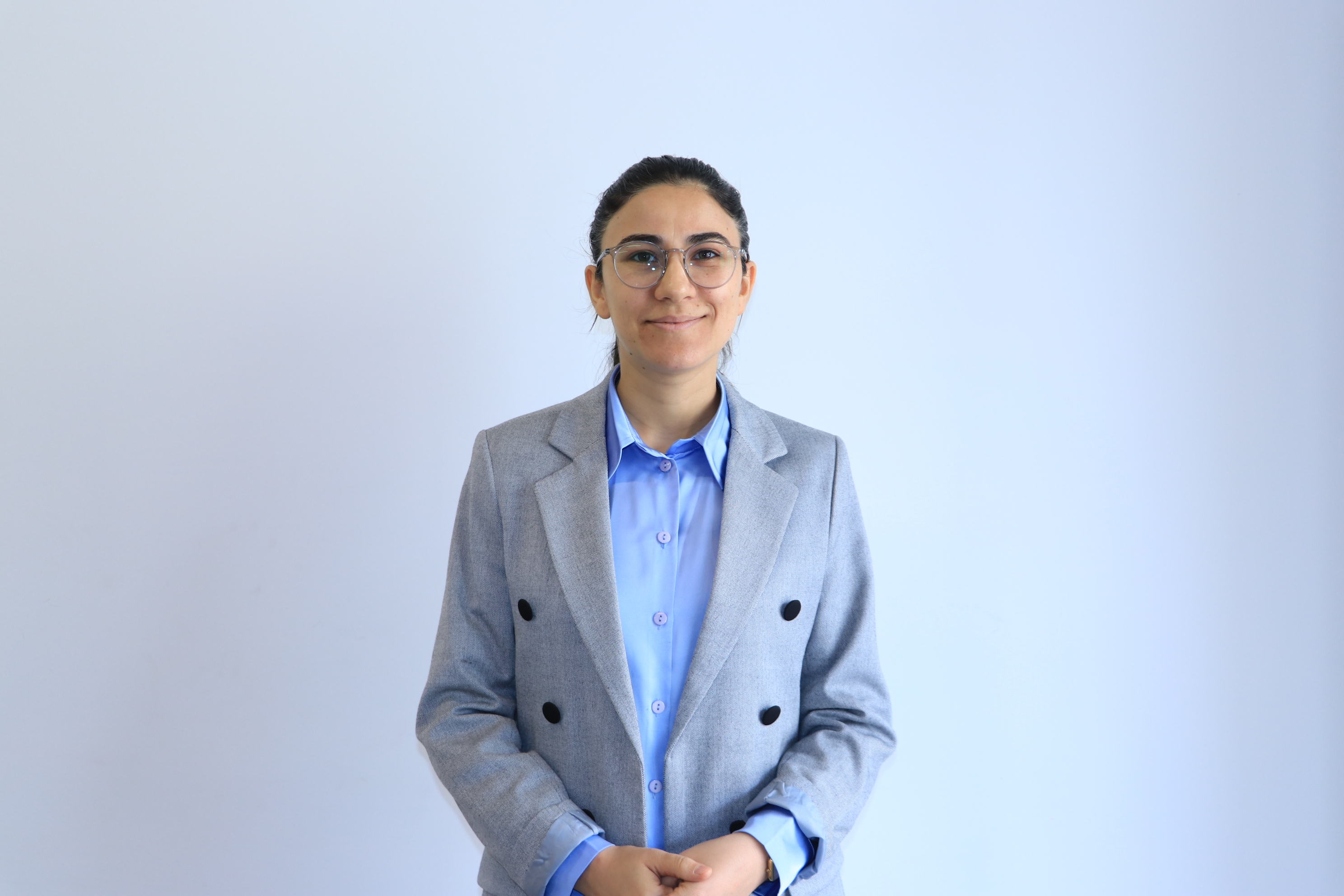 Əsmər Şıxmuradova